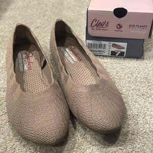 Cleo’s by Skechers Love Spell Mocha Flat